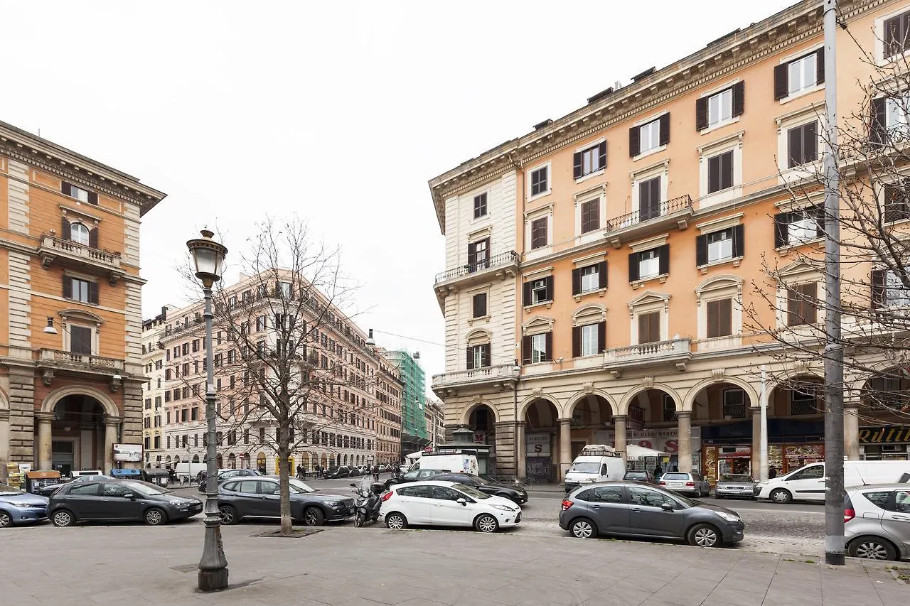 Magic Guest House Rome 3*,